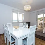 Butique Maris Apartamento Komarna