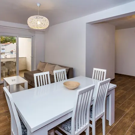Apartamento Butique Maris Komarna
