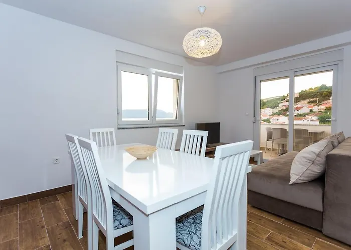 Butique Maris Διαμέρισμα Komarna