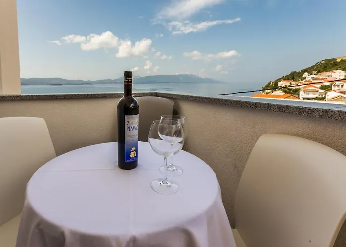 Διαμέρισμα Butique Maris Komarna